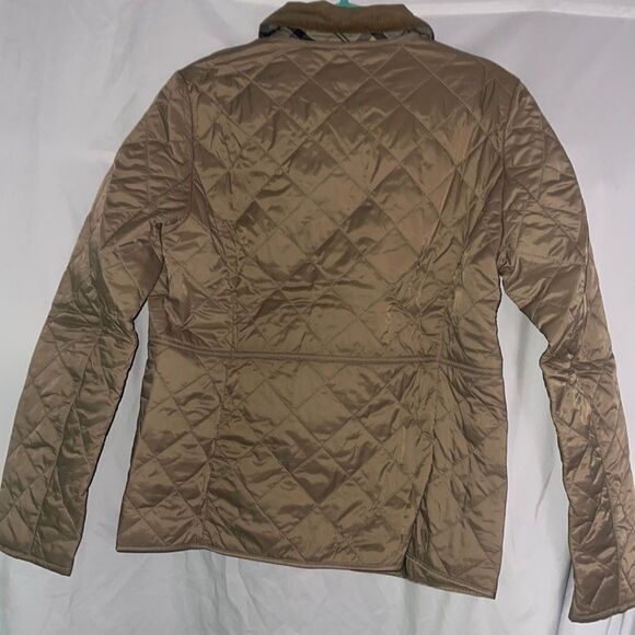 DEVERON QUILTED JACKET IN BEIGE
Size 14 - Picture 2 of 14